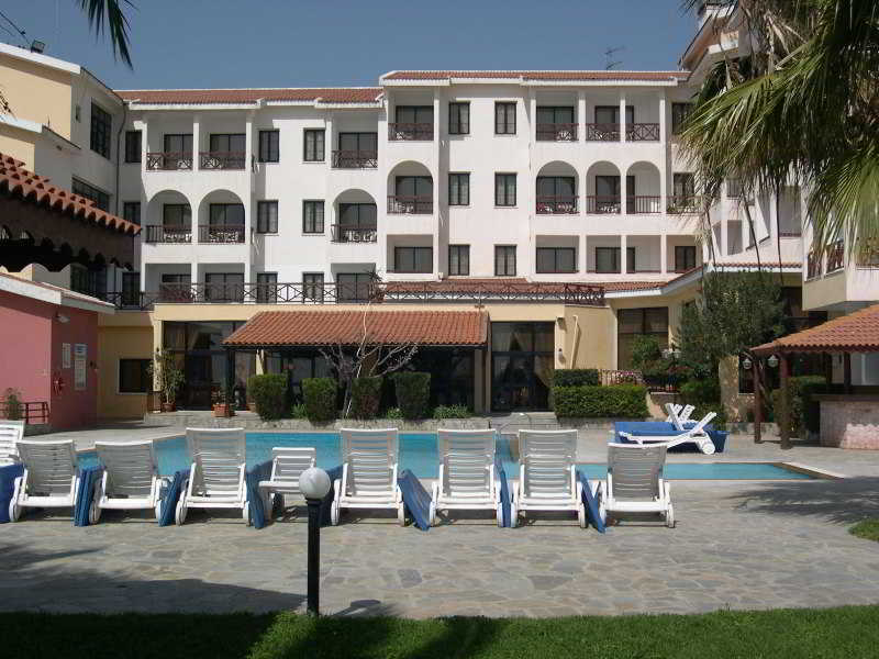 Episkopiana Hotel & Sport Resort Episkopi  ภายนอก รูปภาพ